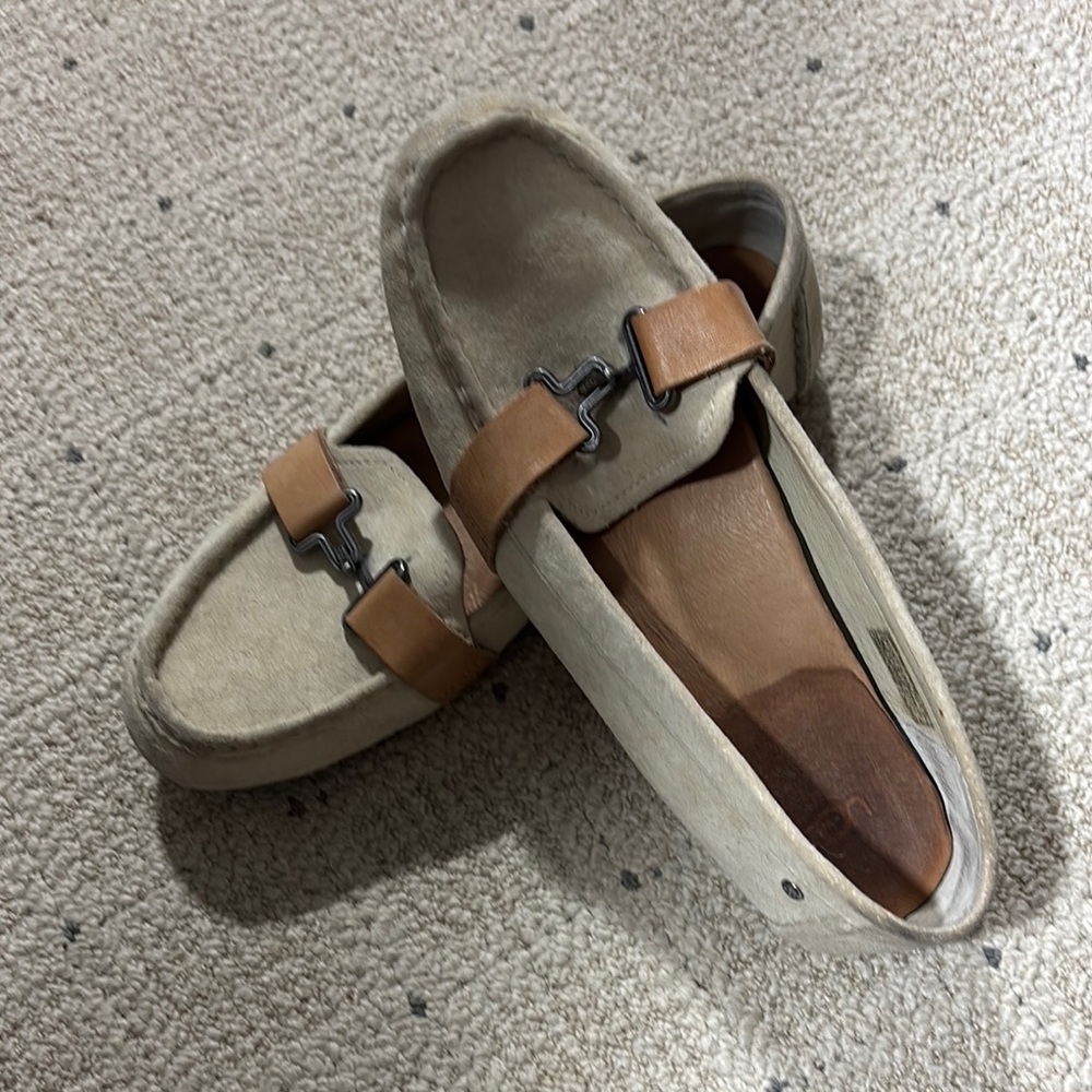 UGG Women's Cream and Tan Leather Loafers